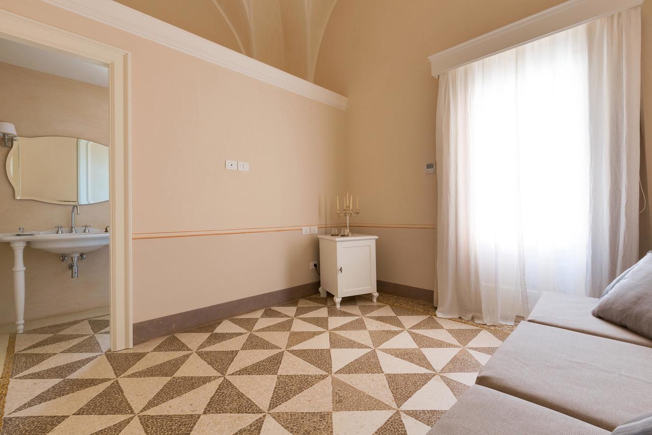 Bed and Breakfast Palazzo Fasti Casarano Exterior foto